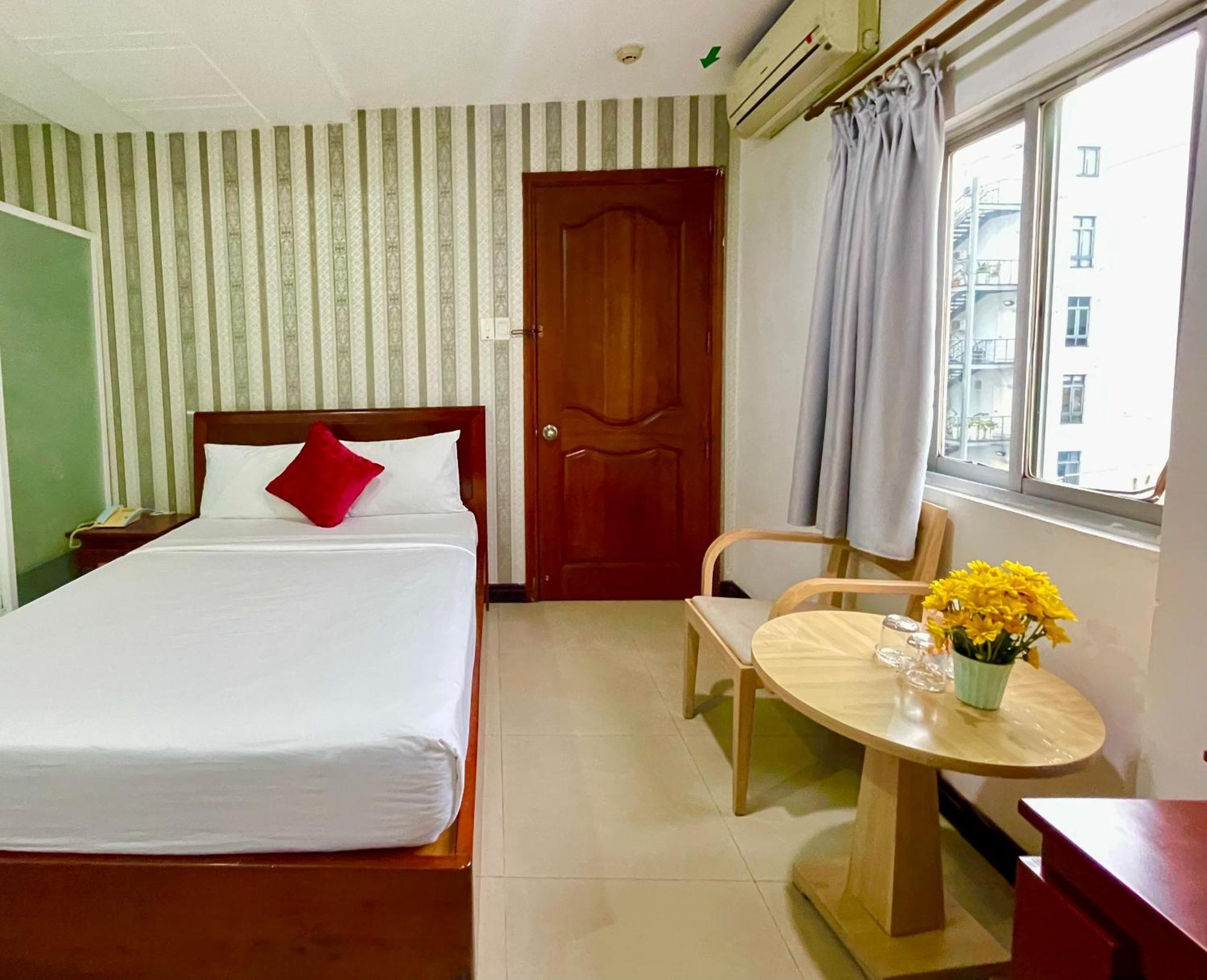 Gold Hotel, Saigon Thành Pho Ho Chí Minh Esterno foto